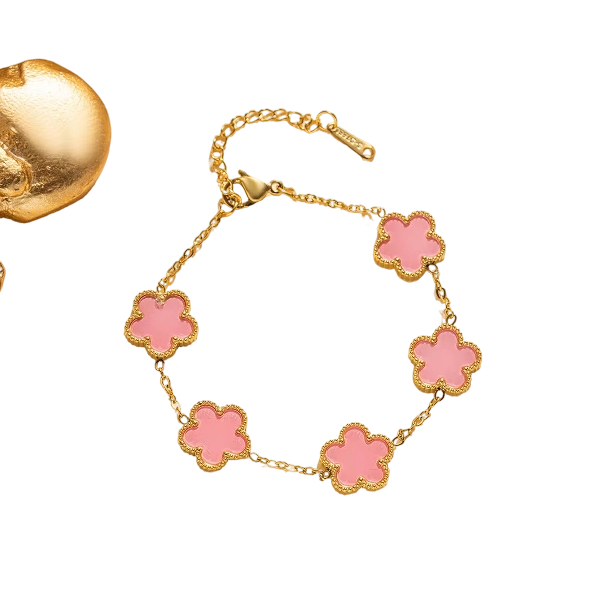 Golden Noir Clover Bracelet