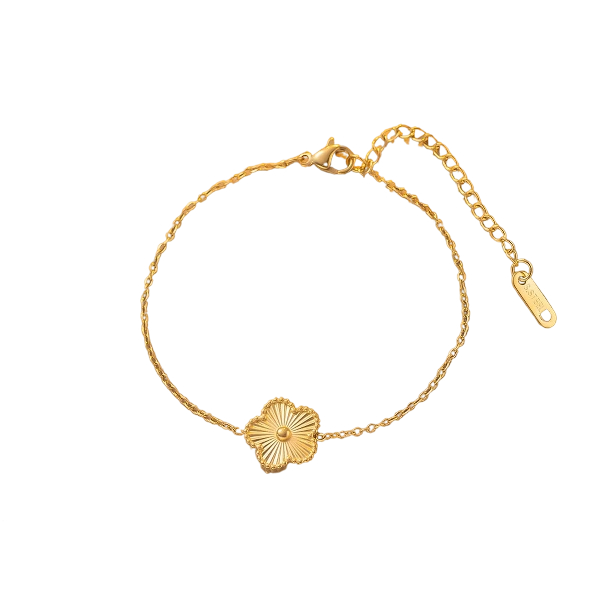 Golden Noir Clover Bracelet