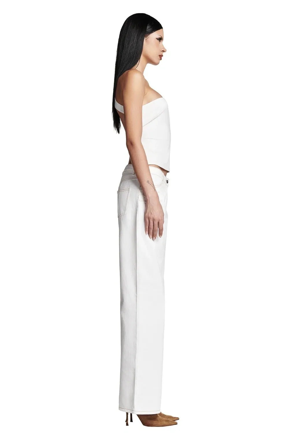 Asymmetrical Cut One-Shoulder Top