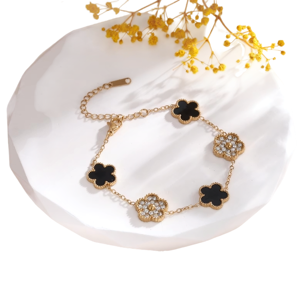 Golden Noir Clover Bracelet
